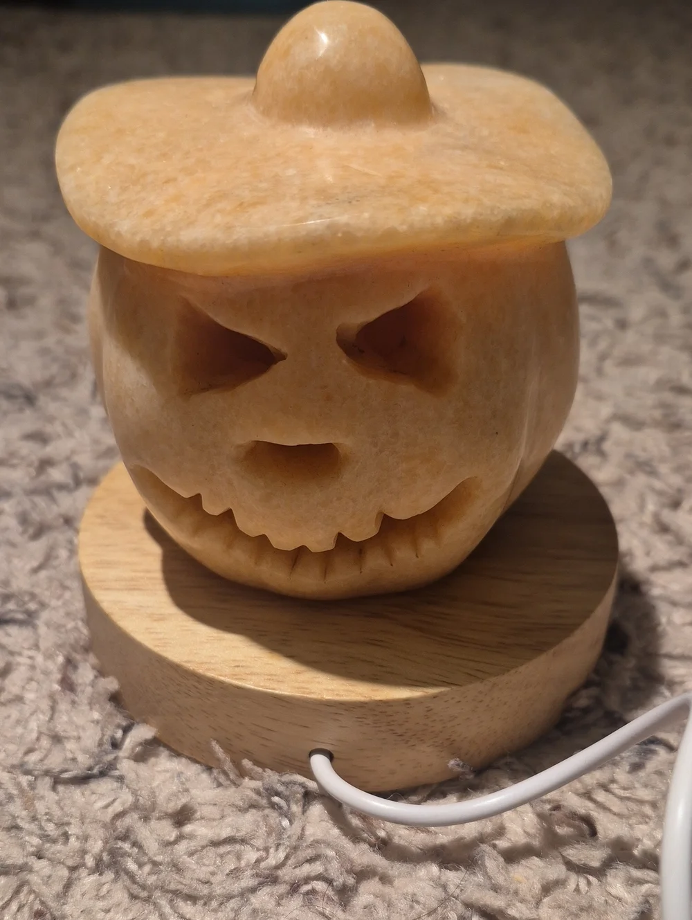 Carved Pumpkin Jack-O'-Lantern Orange Jade LED Lamp